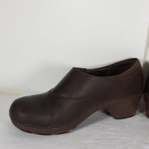 Dansko Women's Stacie Brown Leather EU38 US7-7,5 Slip On Pro Clogs Shoes - Picture 5 of 12